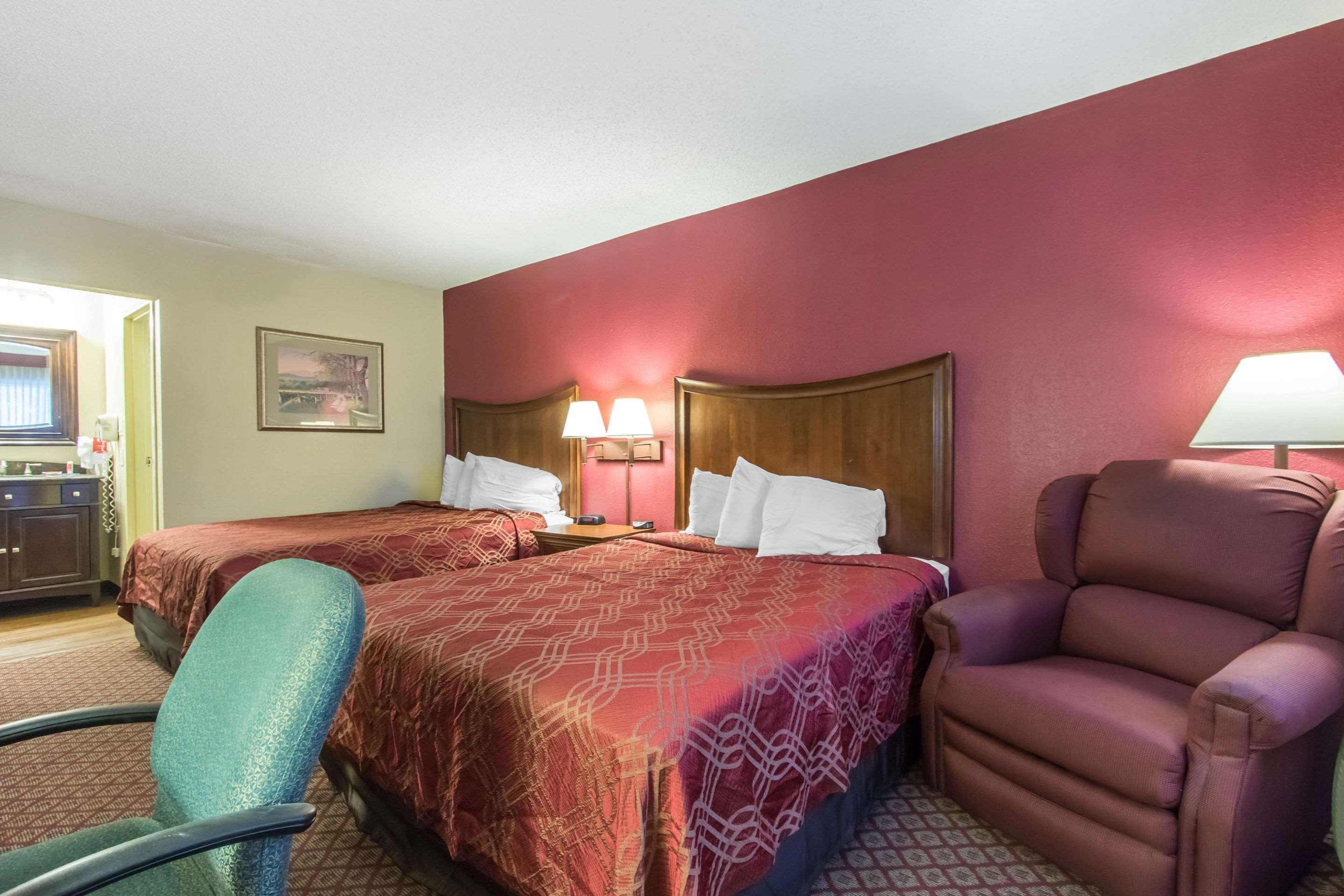 Econo Lodge Inn & Suites Joplin Ngoại thất bức ảnh