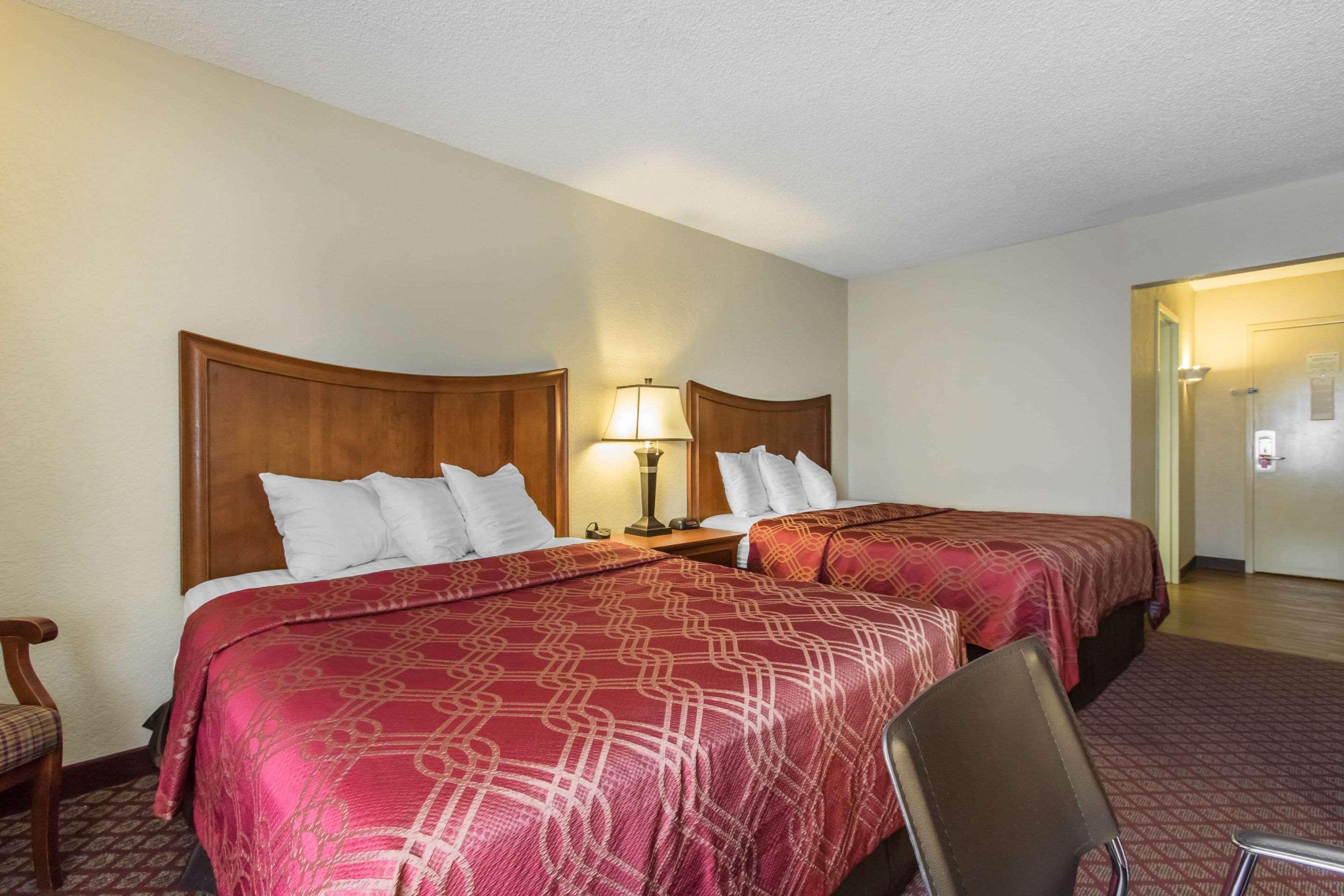 Econo Lodge Inn & Suites Joplin Ngoại thất bức ảnh