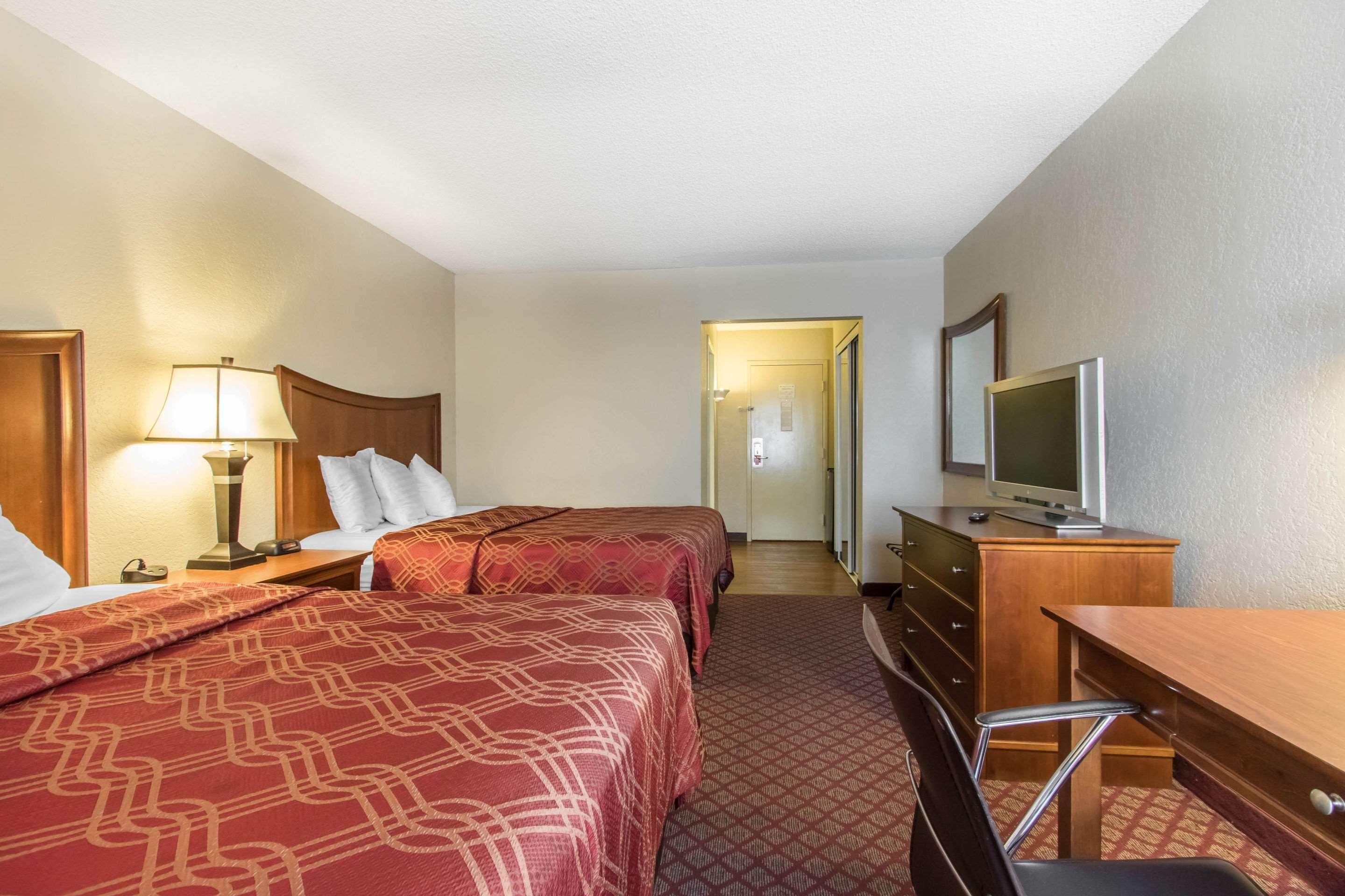 Econo Lodge Inn & Suites Joplin Ngoại thất bức ảnh
