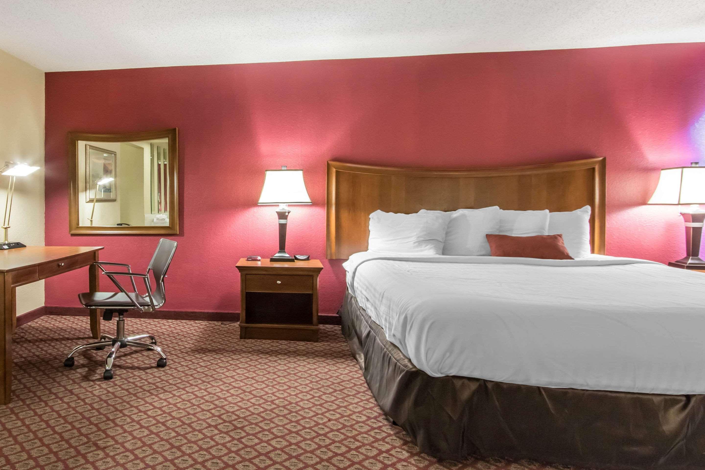 Econo Lodge Inn & Suites Joplin Ngoại thất bức ảnh