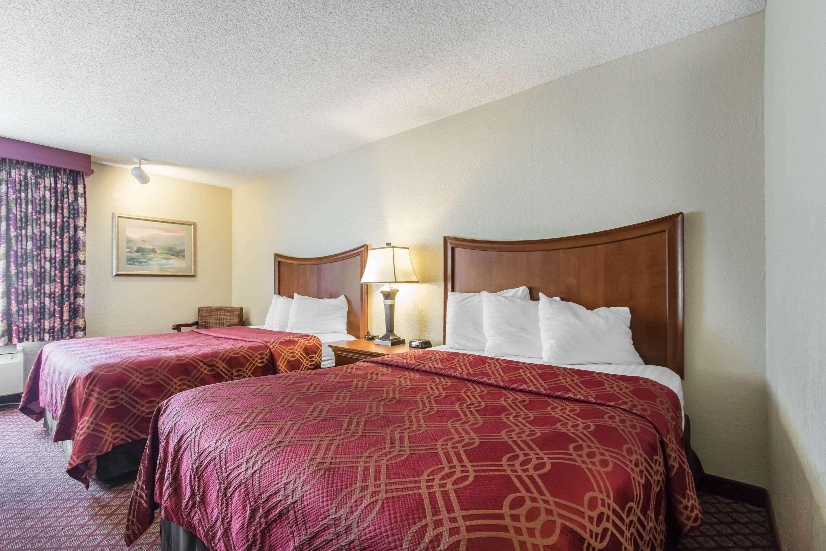 Econo Lodge Inn & Suites Joplin Ngoại thất bức ảnh