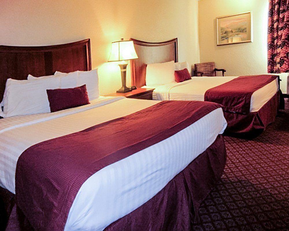 Econo Lodge Inn & Suites Joplin Ngoại thất bức ảnh