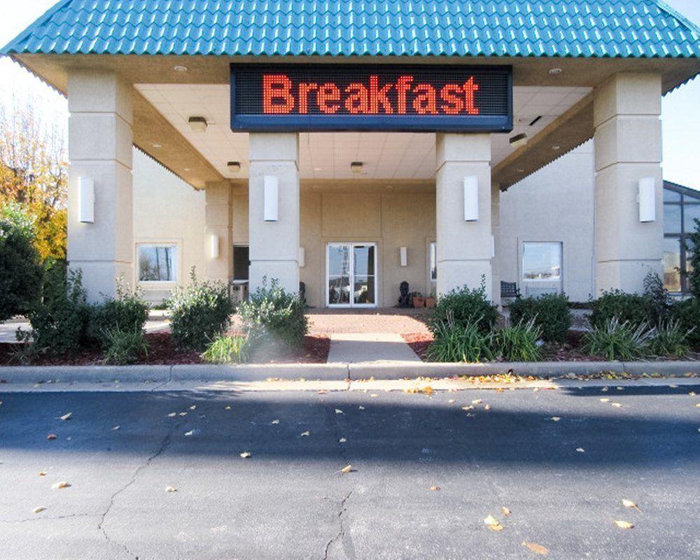 Econo Lodge Inn & Suites Joplin Ngoại thất bức ảnh